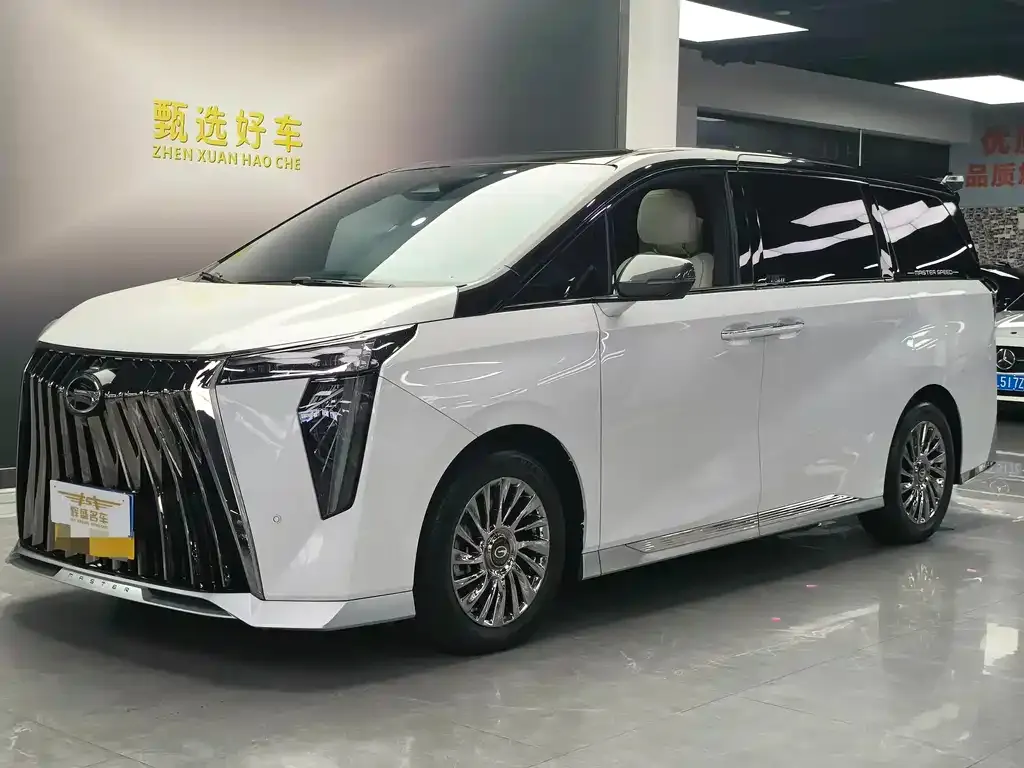 GAC Motor Trumpchi M8 — фото 1