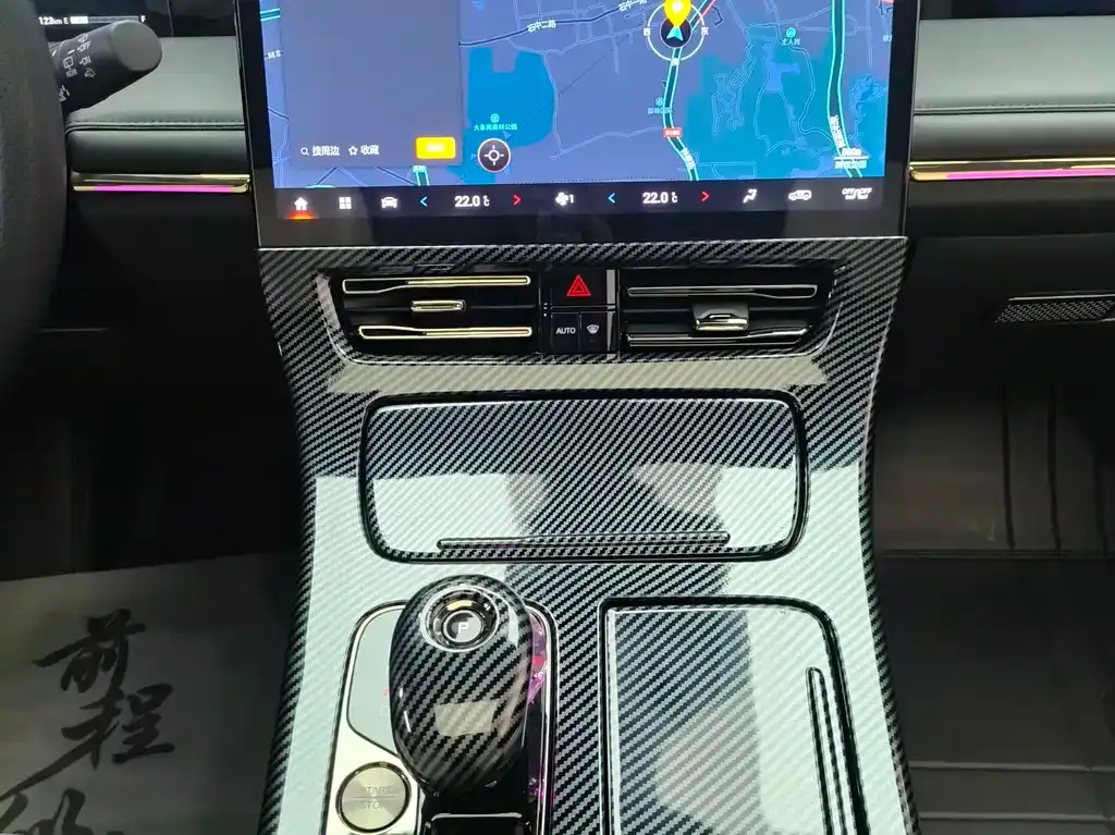 GAC Motor Trumpchi M8 — фото 10