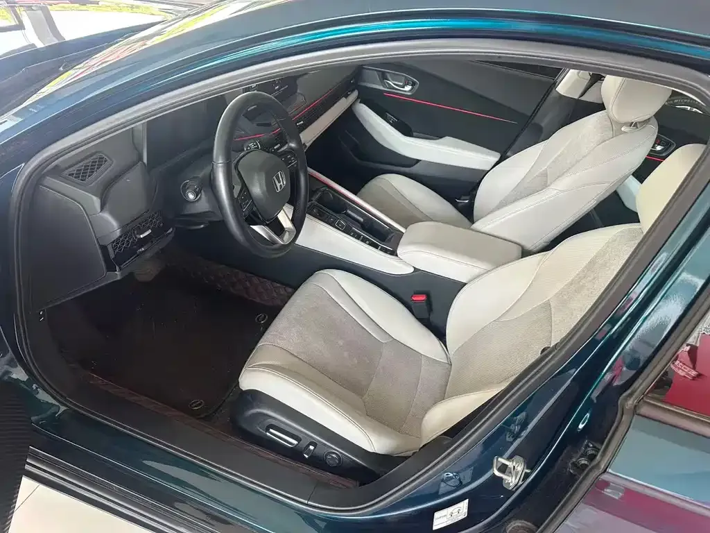 Honda Accord New Energy 2023 из CN, фото 2