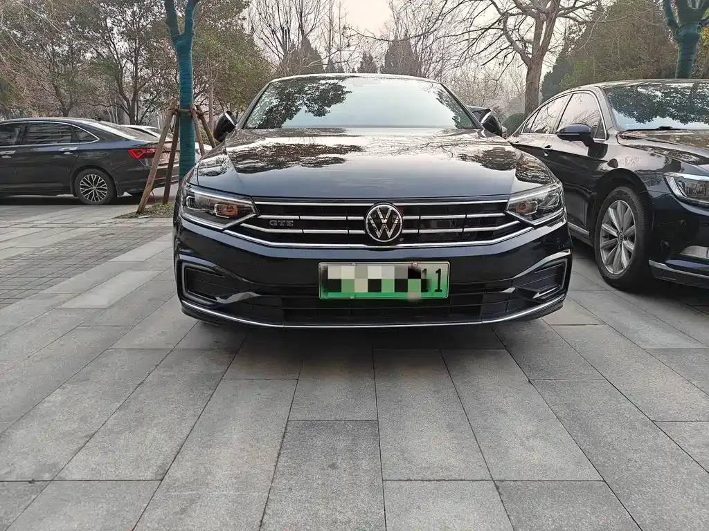 Volkswagen Magotan GTE PHEV 2022 из CN, фото 6