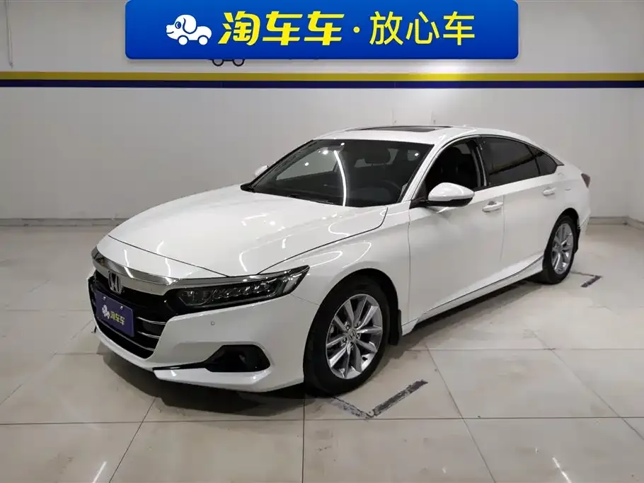 Honda Accord — фото 1