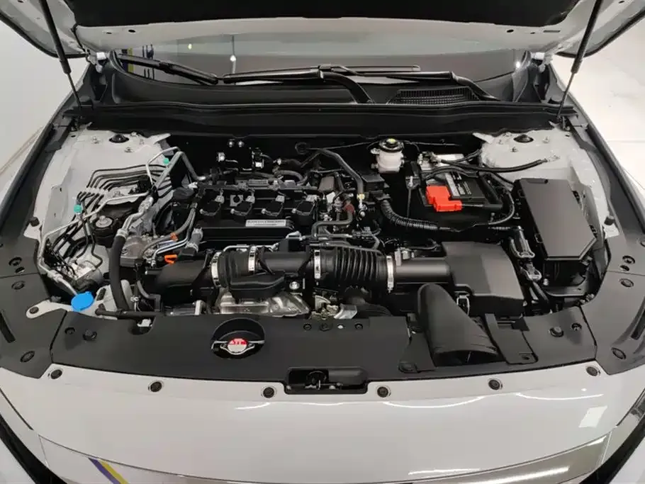 Honda Accord — фото 4