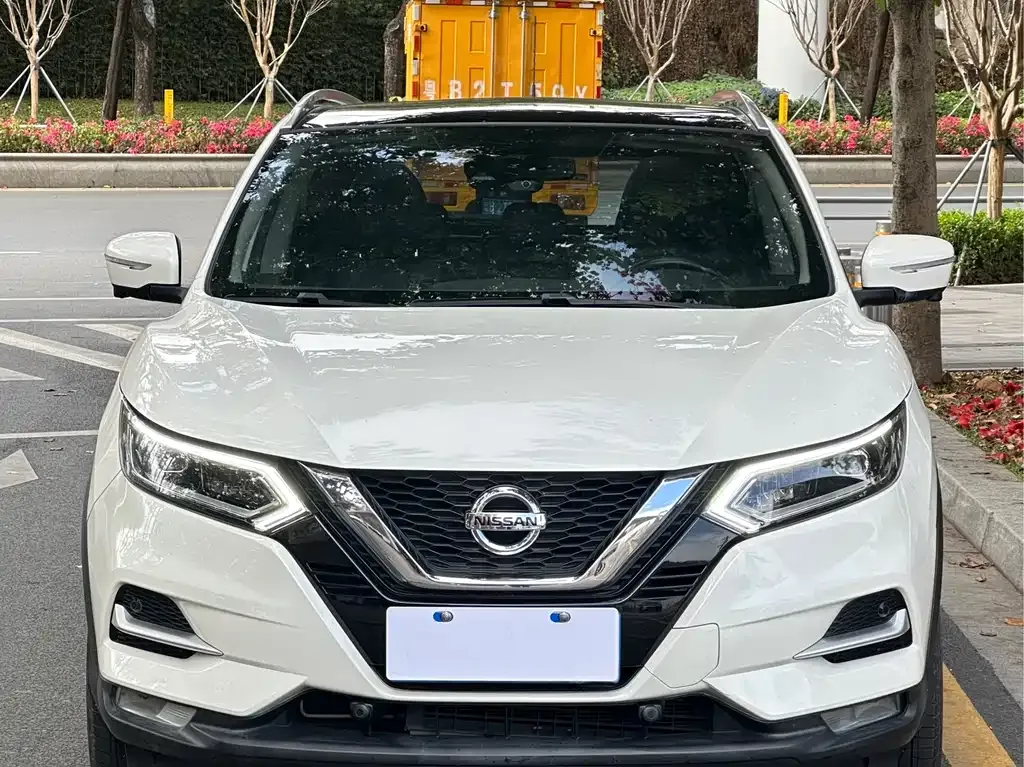 Nissan Qashqai — фото 3