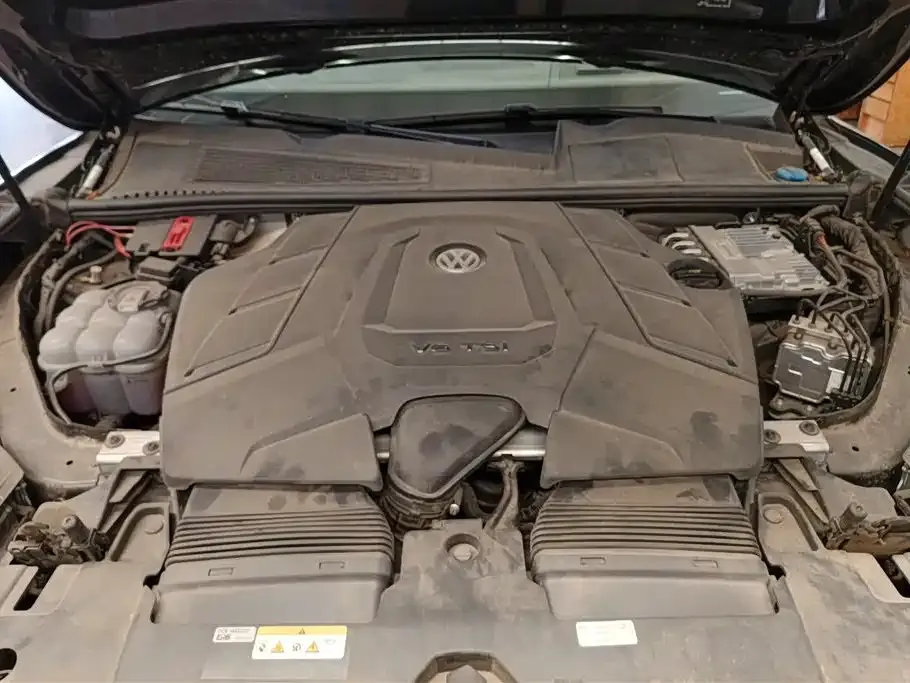 Volkswagen Touareg 2023 из CN, фото 3
