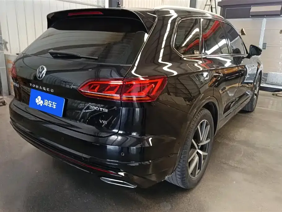 Volkswagen Touareg 2023 из CN, фото 2