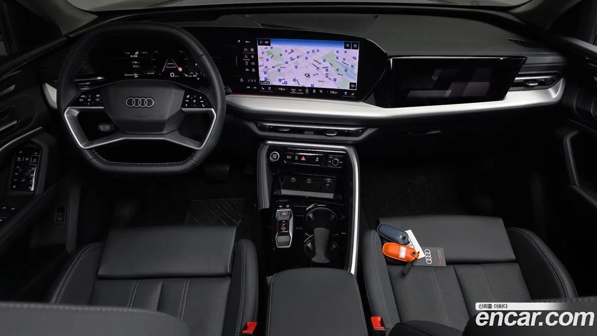 Audi Q5 2025 из KR, фото 10