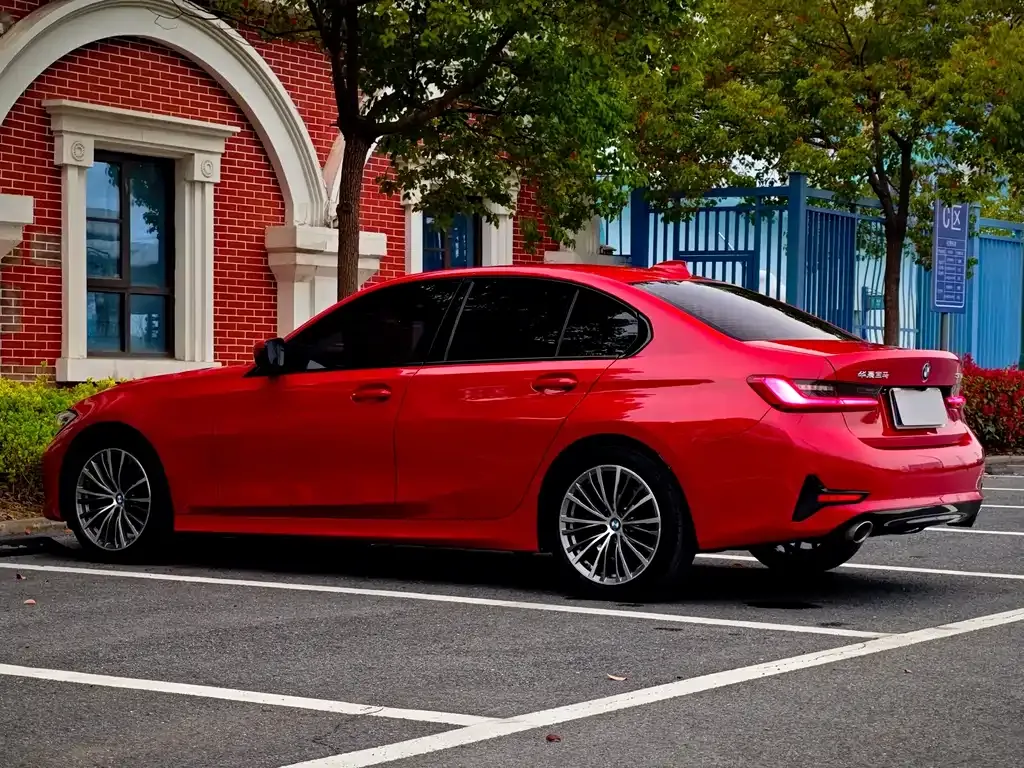 BMW 3 Series 2021 из CN, фото 5