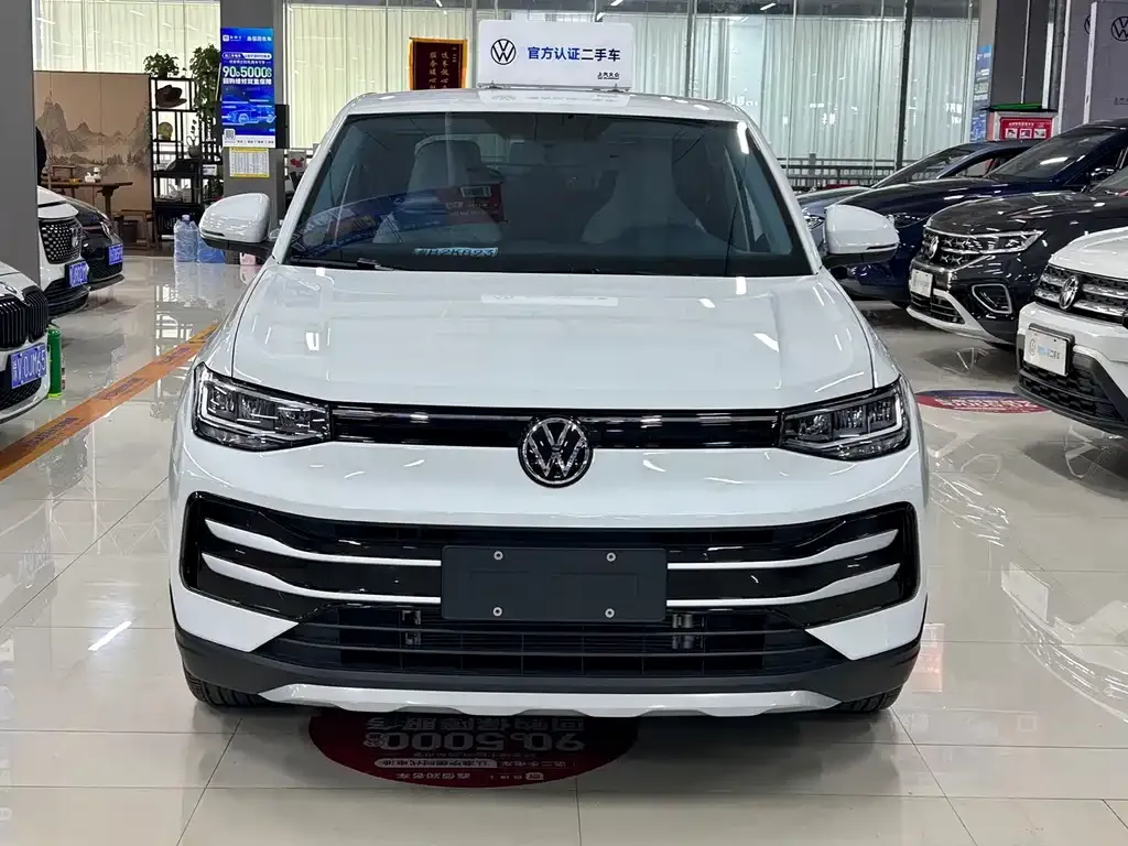 Volkswagen Tharu — фото 4