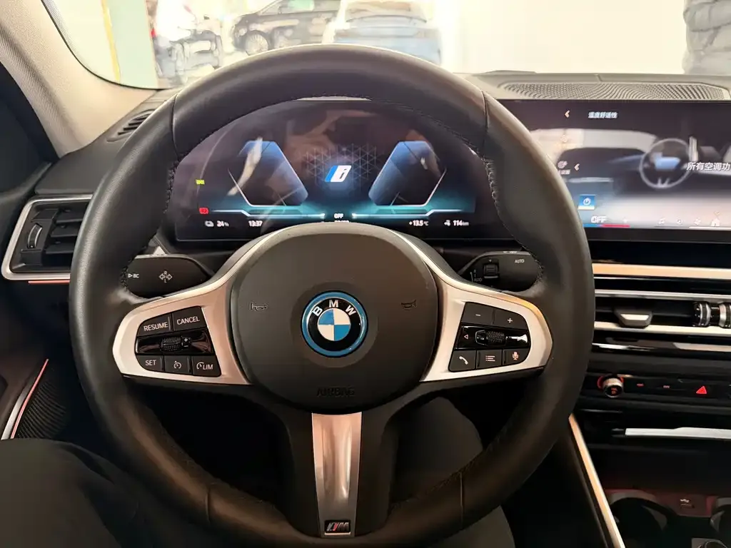 BMW i3 — фото 6
