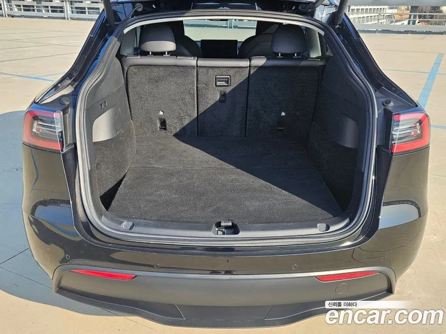 Tesla Model Y 2022 из KR, фото 6