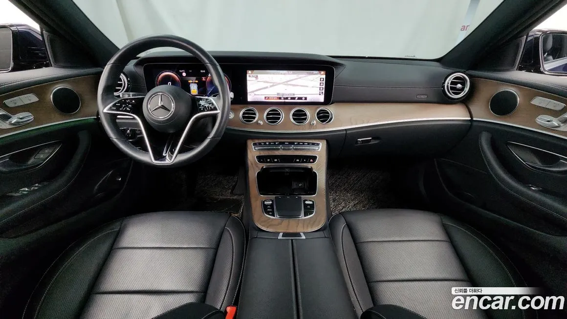 Mercedes-Benz E-Class 2021 из KR, фото 9
