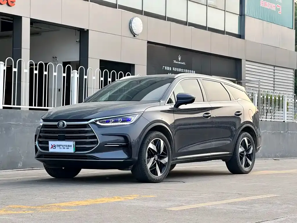 BYD Tang New Energy — фото 1