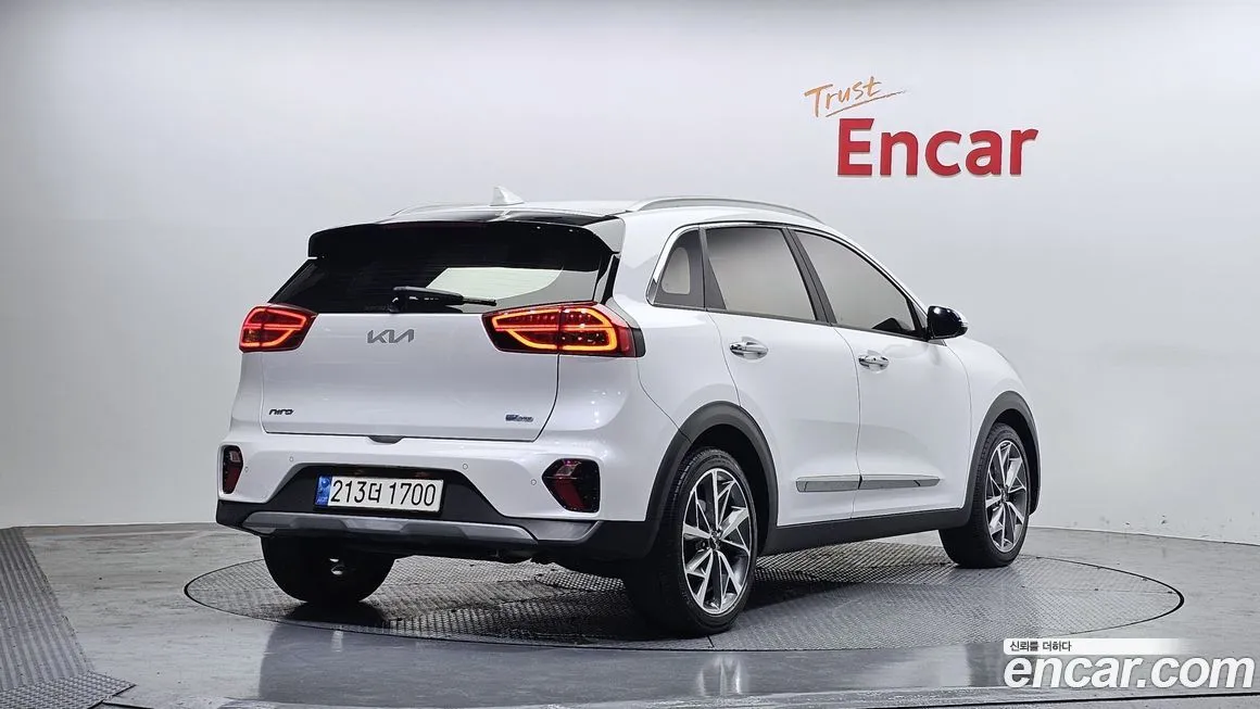 Kia Niro — фото 2