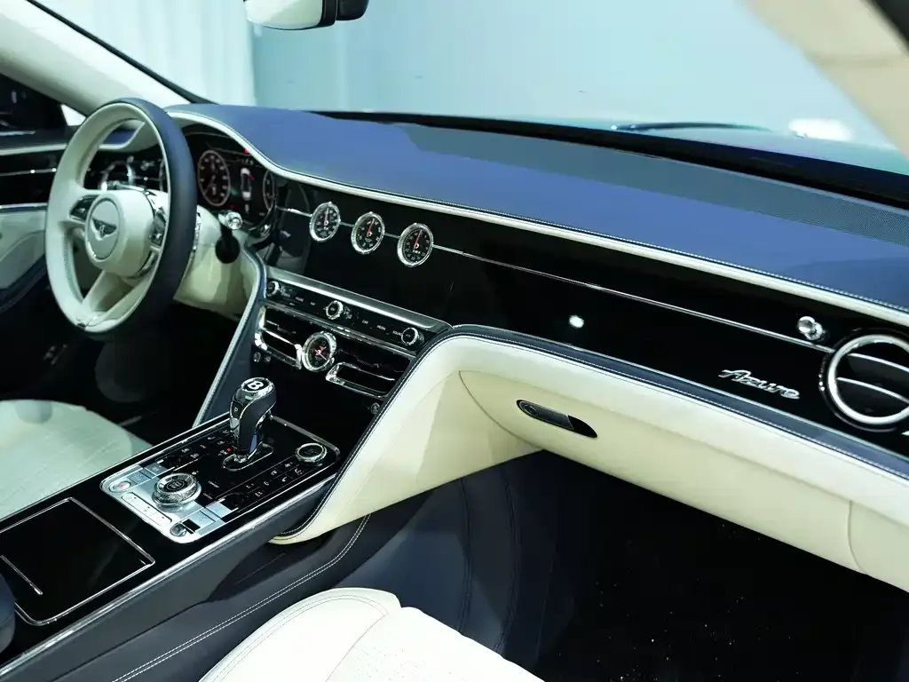 Bentley Flying Spur 2025 из CN, фото 3