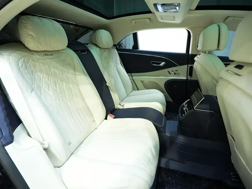 Bentley Flying Spur 2025 из CN, фото 2