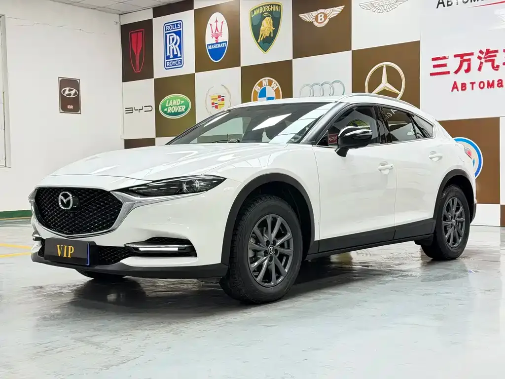 Mazda CX-4 — фото 1