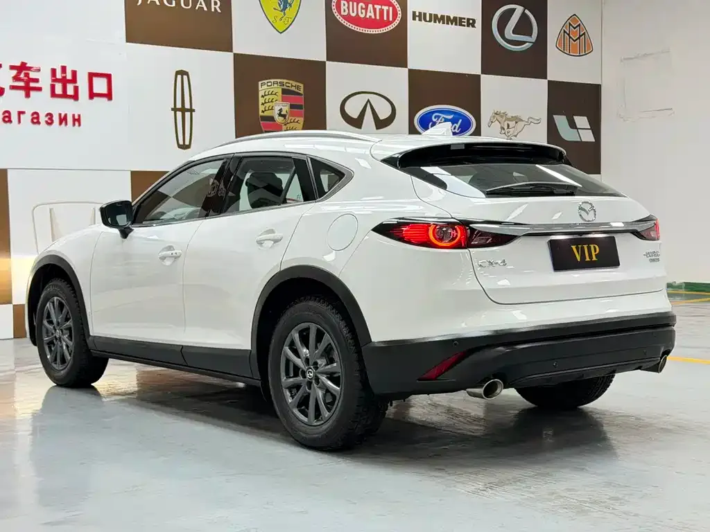 Mazda CX-4 — фото 4