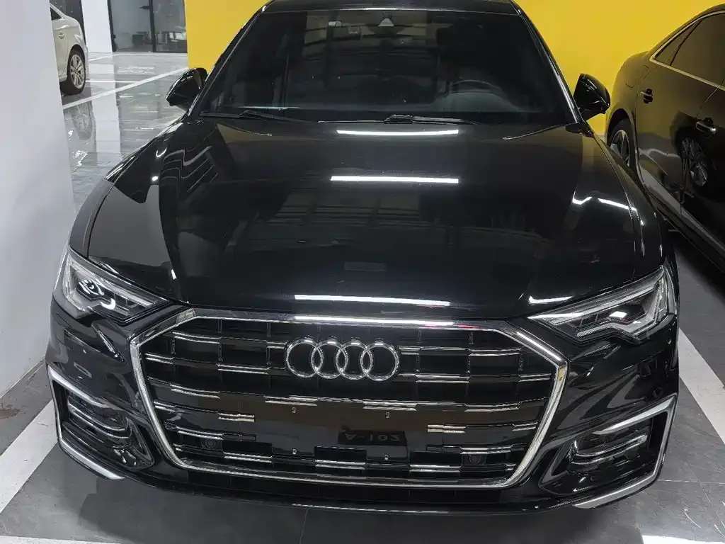 Audi A6L 2022 из CN, фото 6