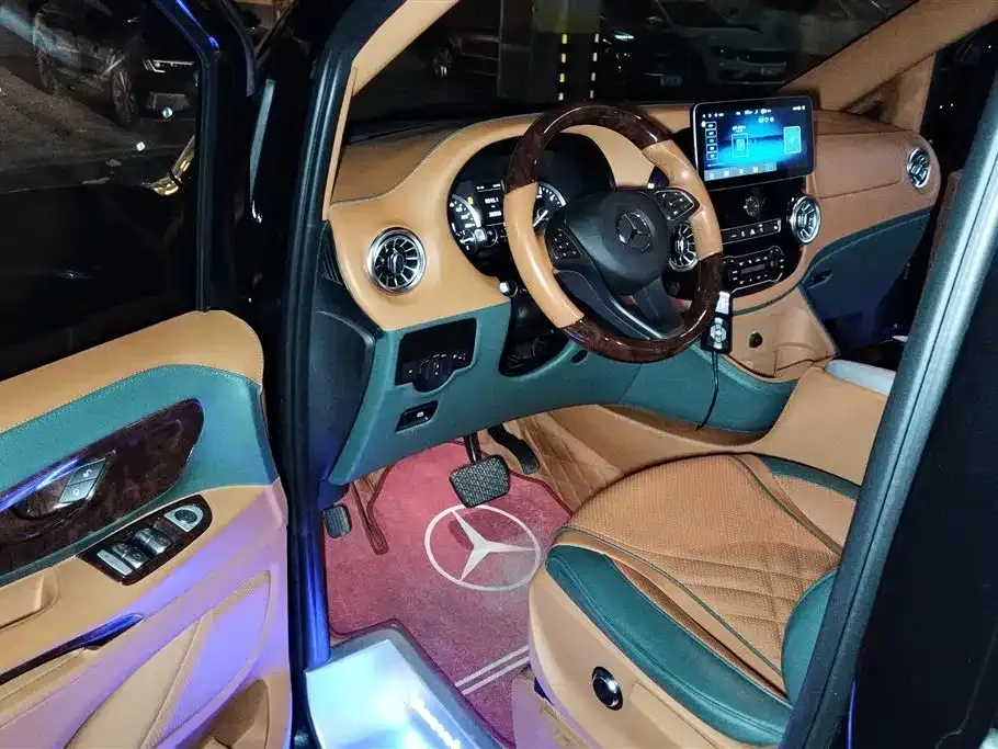 Mercedes-Benz Vito 2023 из CN, фото 3
