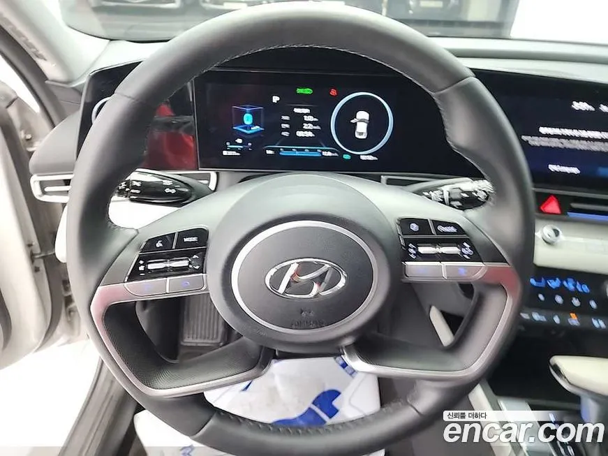 Hyundai AVANTE — фото 3