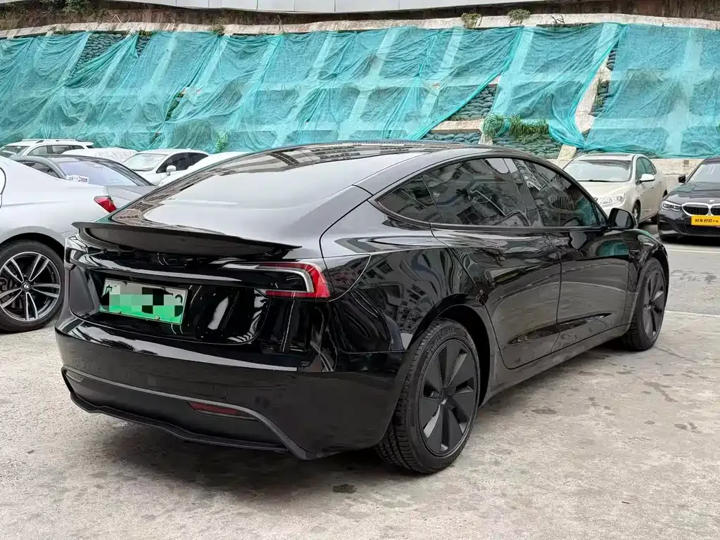 Tesla Model 3 2023 из CN, фото 10