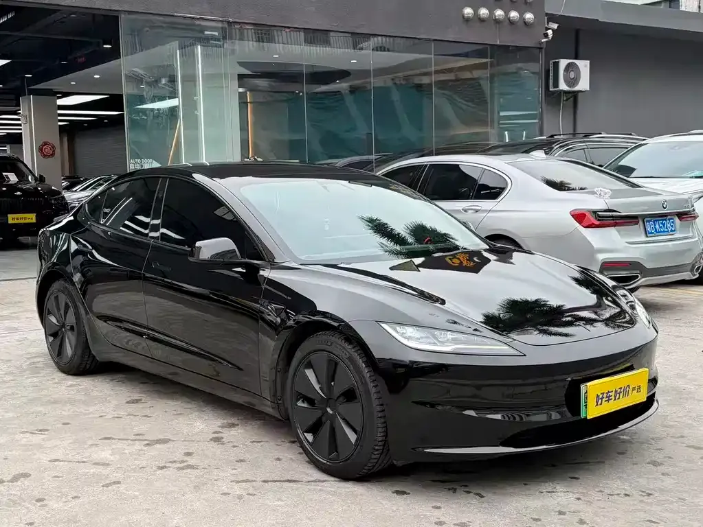 Tesla Model 3 2023 из CN, фото 9