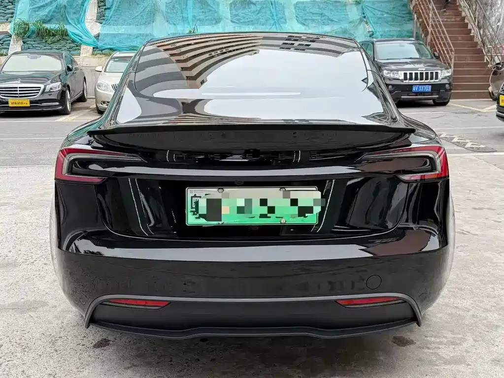 Tesla Model 3 2023 из CN, фото 3