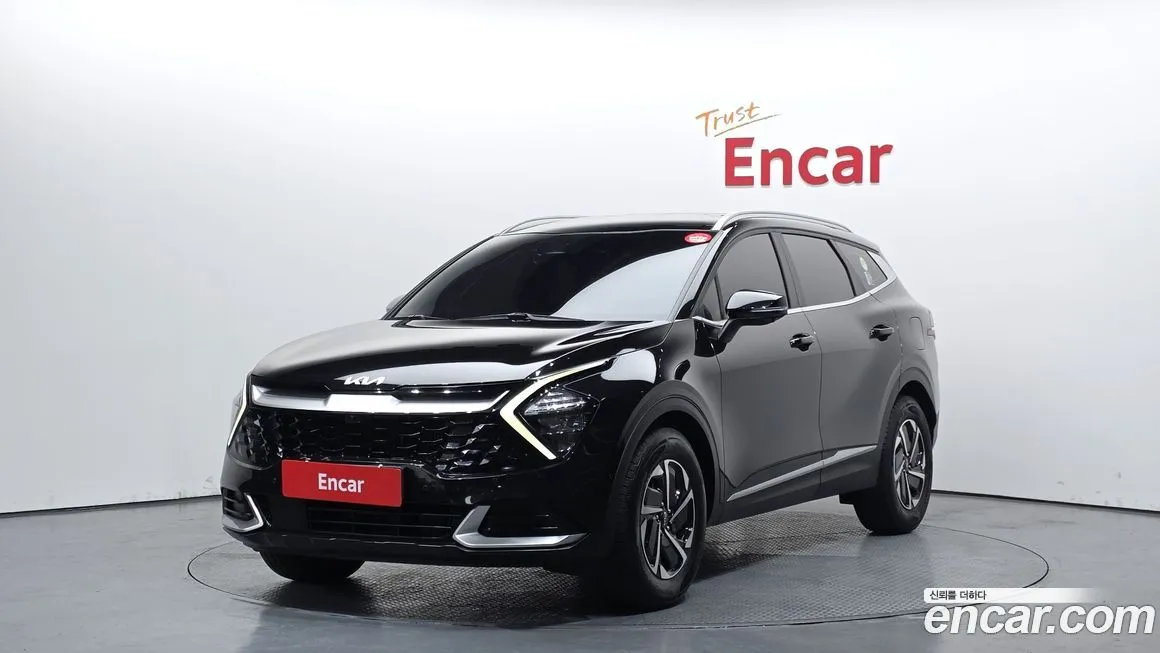 Kia Sportage — фото 1