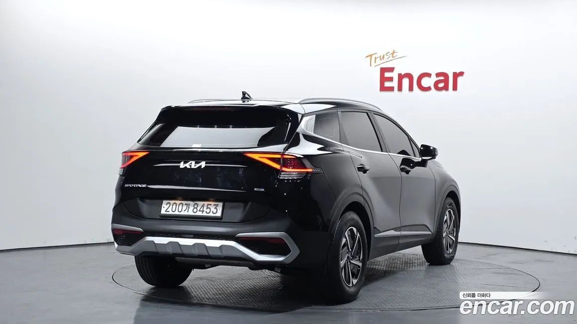 Kia Sportage — фото 9