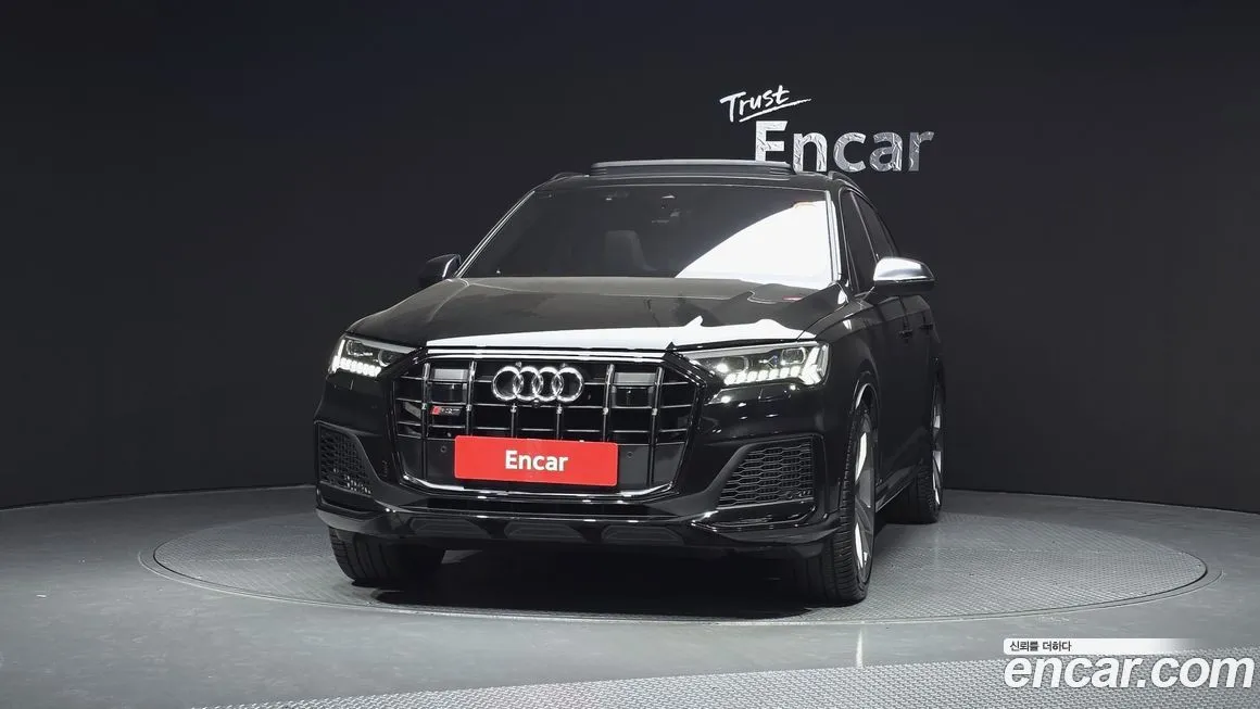 Audi SQ7 2023 из KR, фото 2