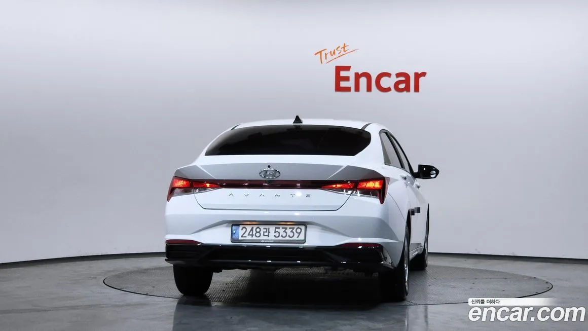 Hyundai AVANTE 2021 из KR, фото 4