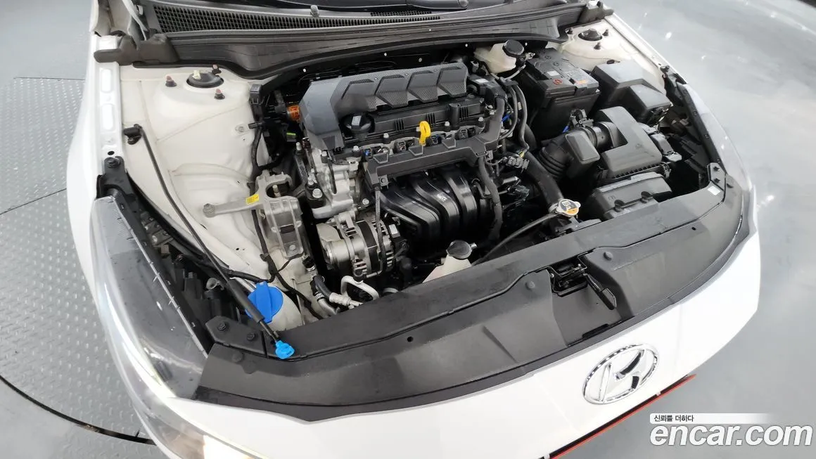 Hyundai AVANTE 2021 из KR, фото 9