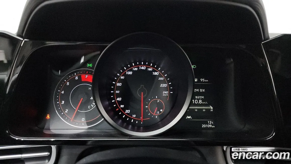 Hyundai AVANTE 2021 из KR, фото 10