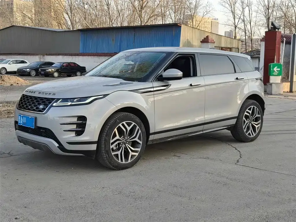 Land Rover Evoque — фото 1