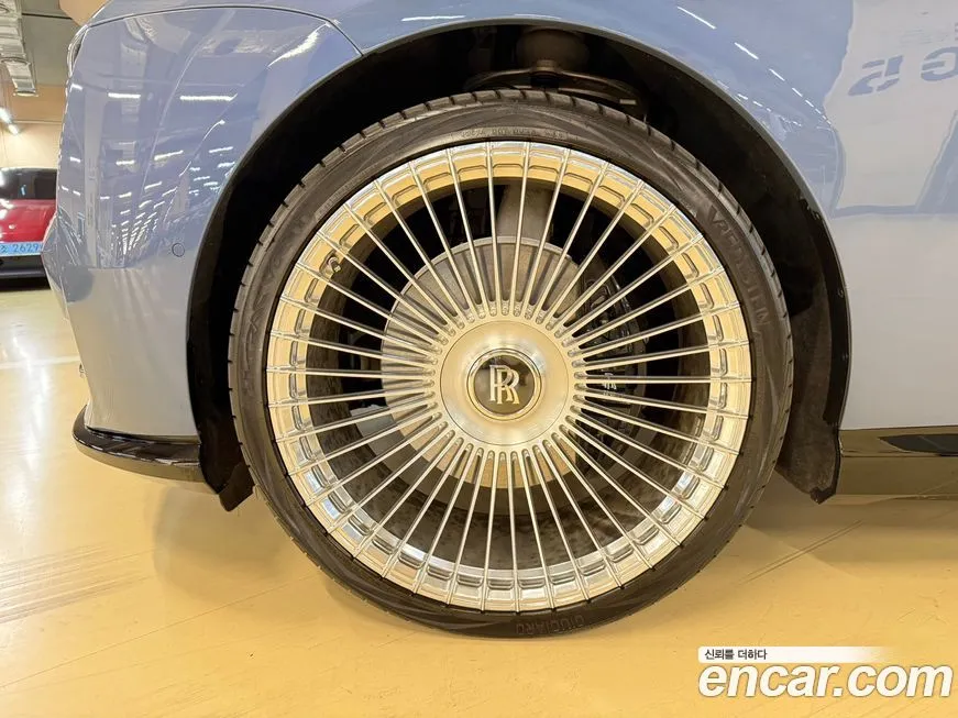 Rolls-Royce Spectre 2024 из KR, фото 3