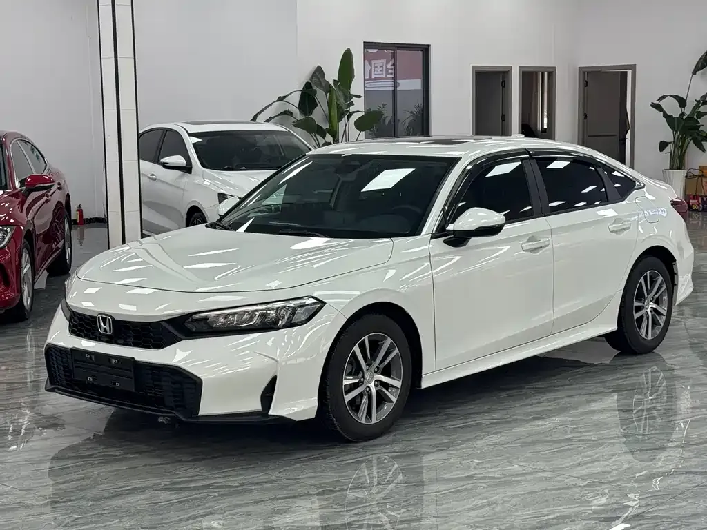 Honda Civic 2025 из CN, фото 1