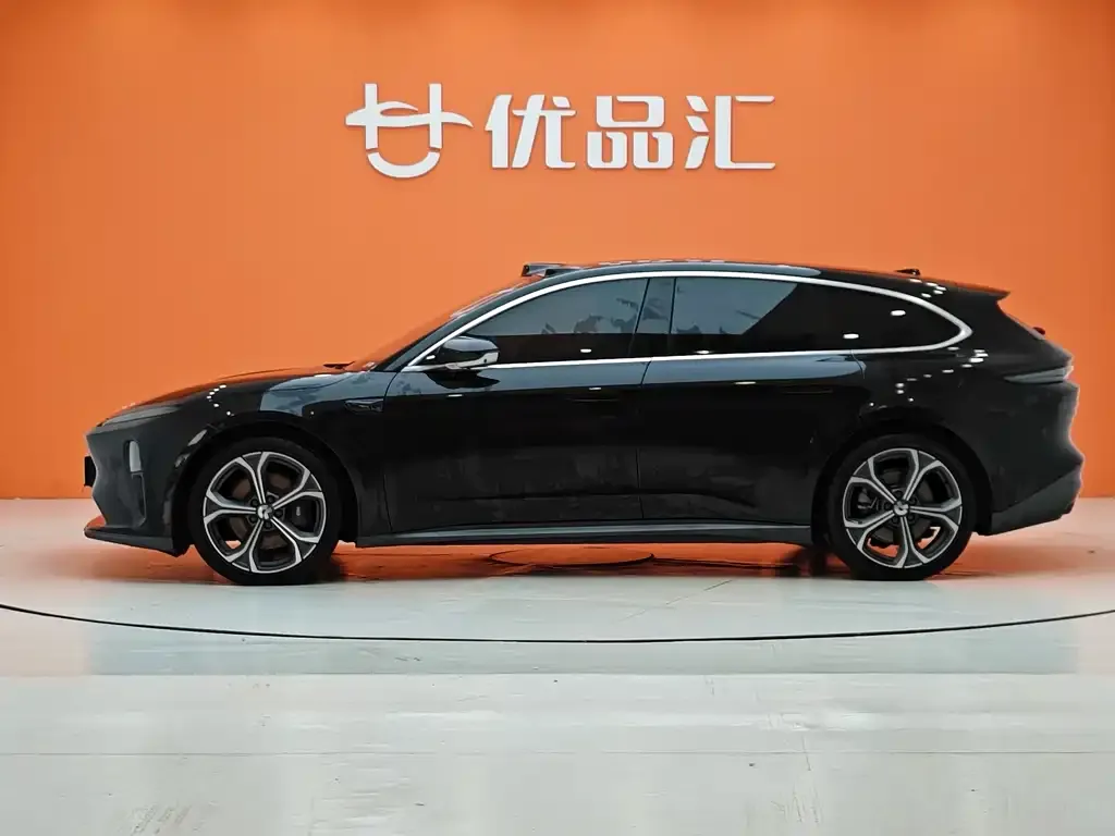 NIO ET5T 2024 из CN, фото 3