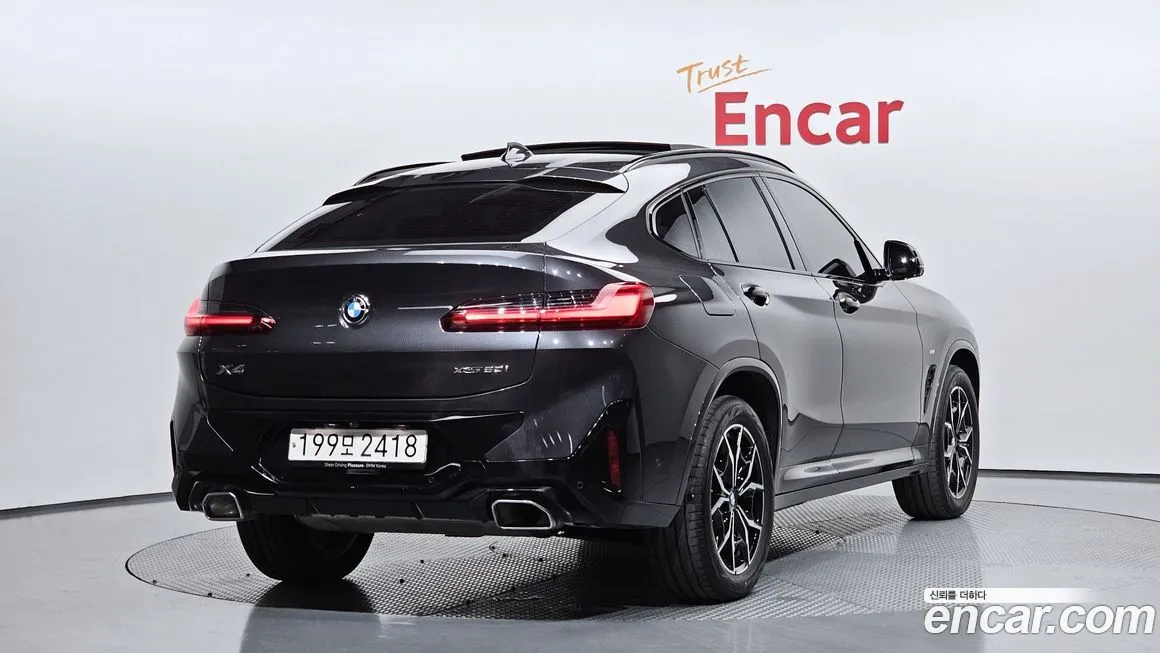 BMW X4 — фото 2