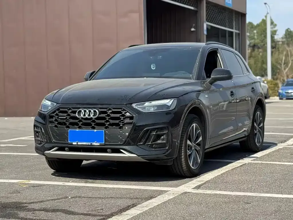 Audi Q5L 2024 из CN, фото 1