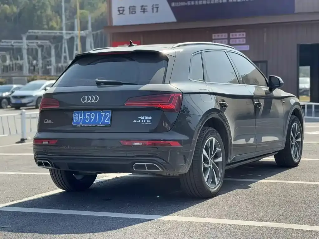 Audi Q5L 2024 из CN, фото 4