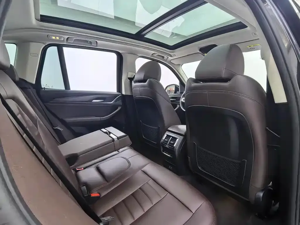 BMW X3 2021 из CN, фото 3