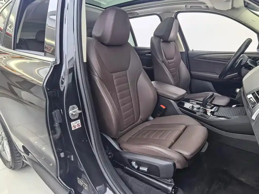 BMW X3 2021 из CN, фото 10