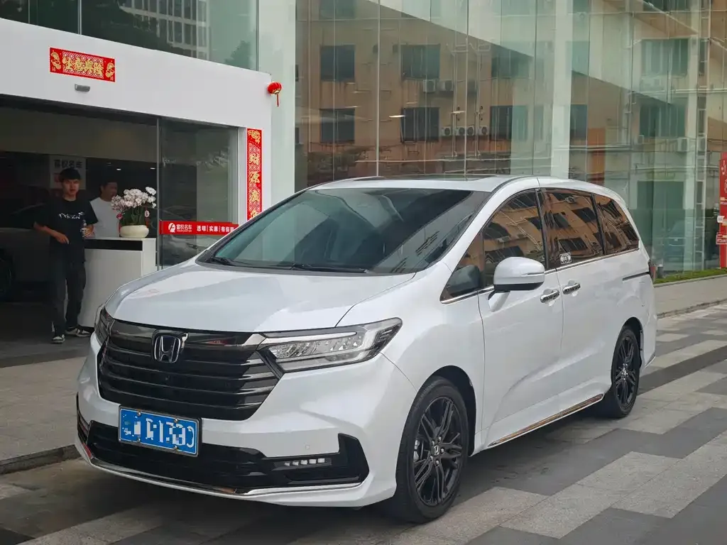Honda Odyssey 2023 из CN, фото 1