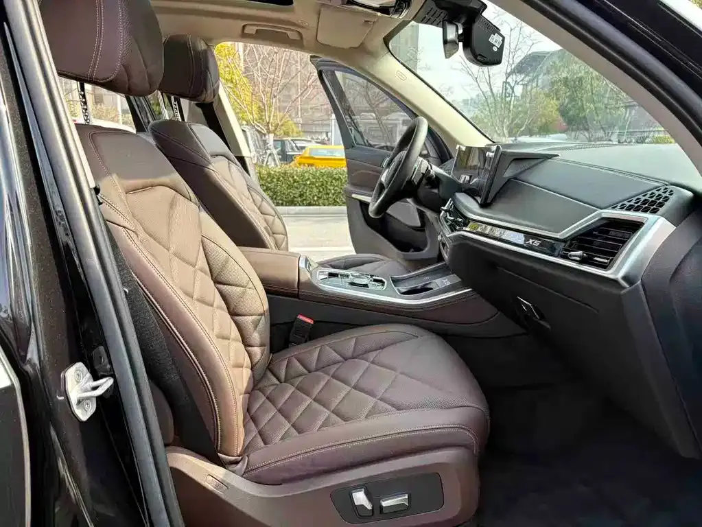 BMW X5 2024 из CN, фото 8