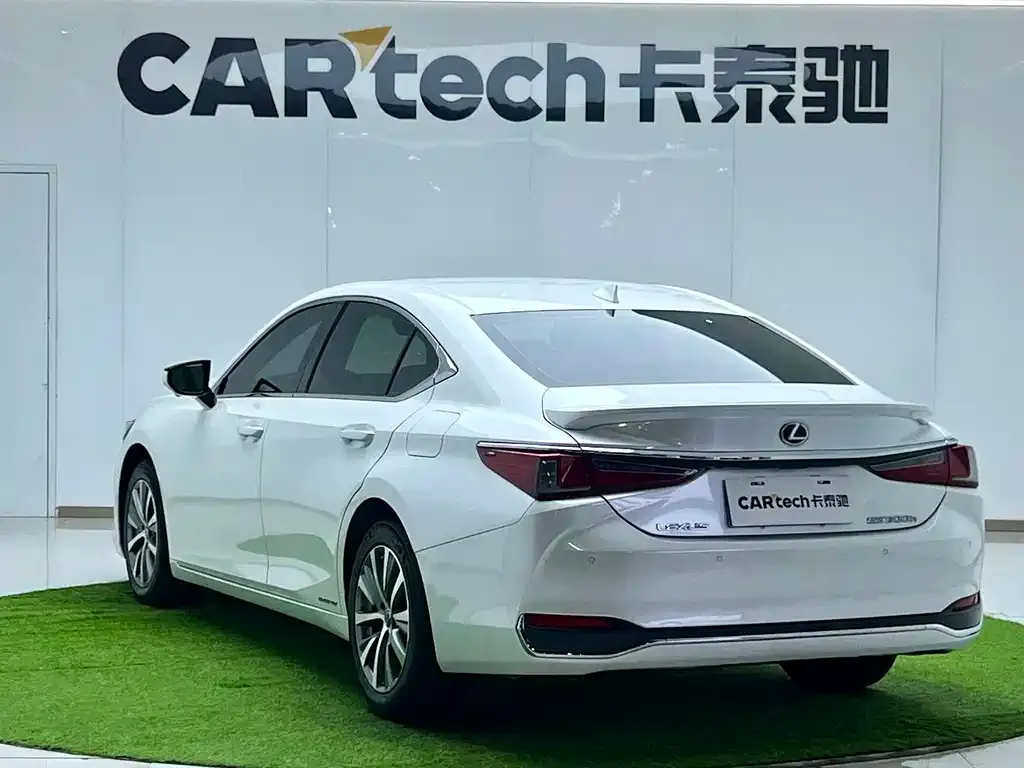 Lexus ES 2021 из CN, фото 10