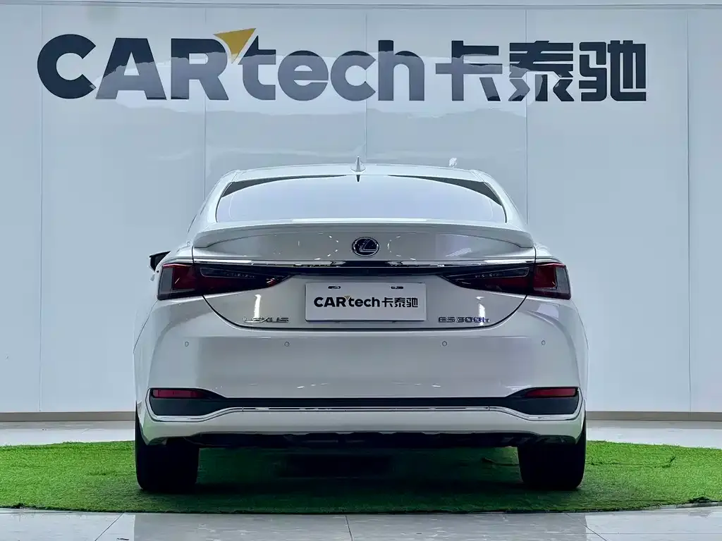 Lexus ES 2021 из CN, фото 6
