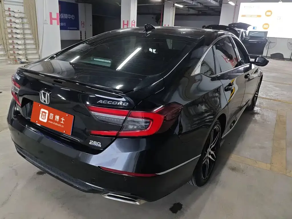 Honda Accord 2023 из CN, фото 2