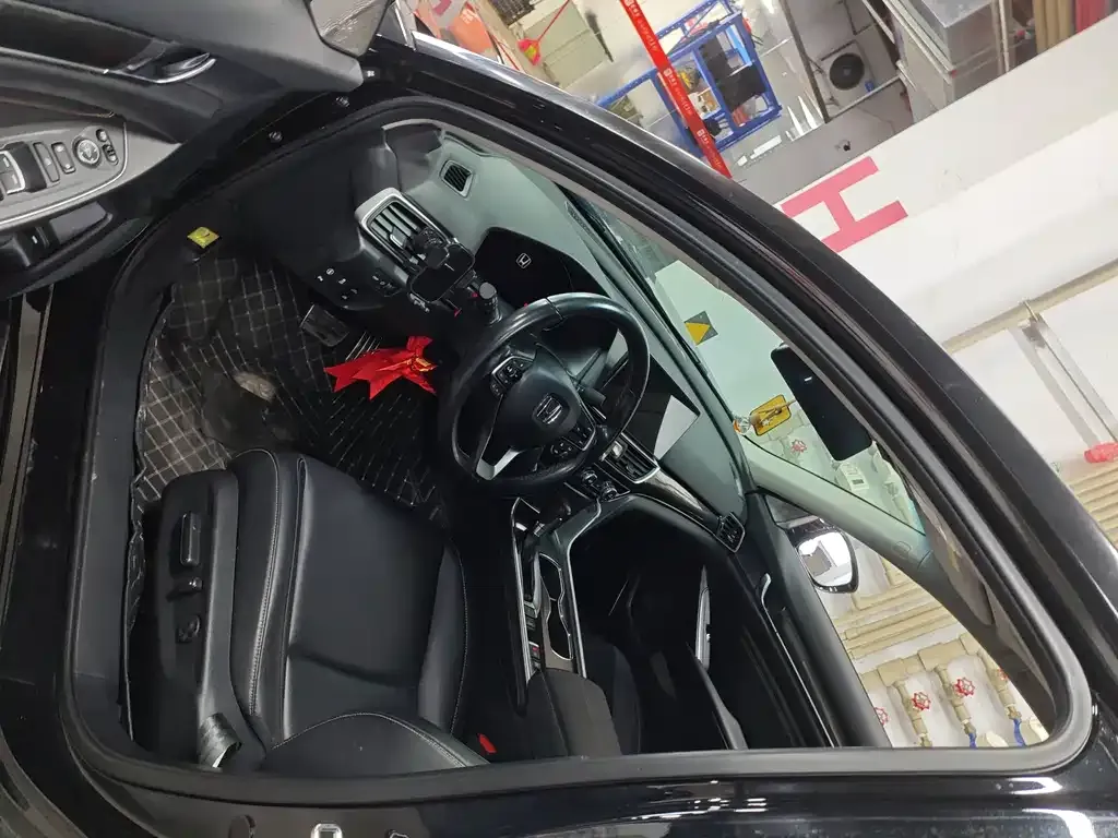 Honda Accord 2023 из CN, фото 4