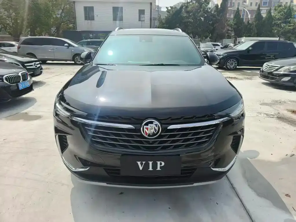 Buick Envision Plus — фото 1