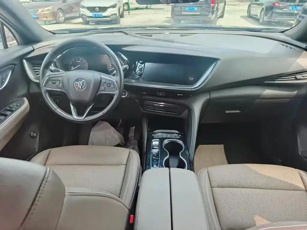 Buick Envision Plus — фото 8